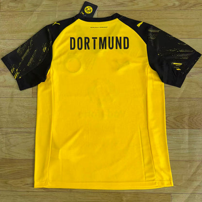 Jersey 2025/26 Borussia Dortmund Local Manga corta Versión Fan