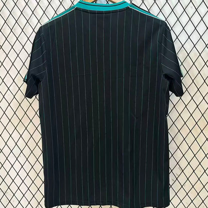 Jersey 2025/26 Liverpool Especial Manga corta Versión Fan Retro