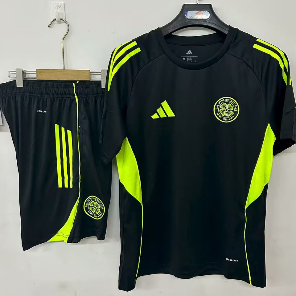 conjunto entrenamiento 2025/26 celtic