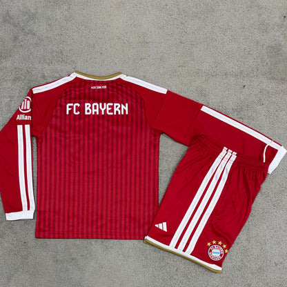 Jersey 2026/27 Bayern Munich Local Manga larga Niño