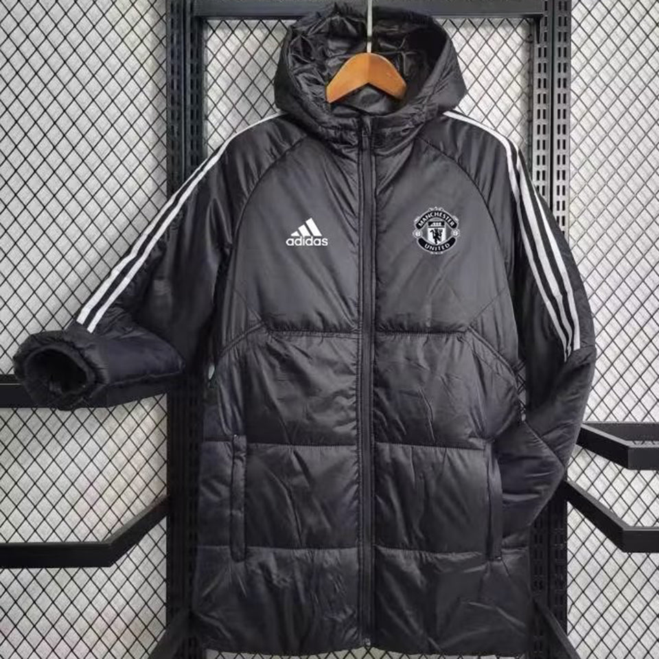 conjunto casual 2023/24 manchester united