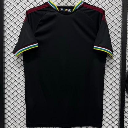 Jersey 2026/27 Colorado Rapids Local Manga corta Versión Fan