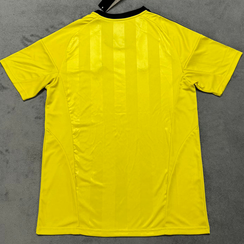 Jersey 2025/26 Juventus Especial Manga corta Versión Fan