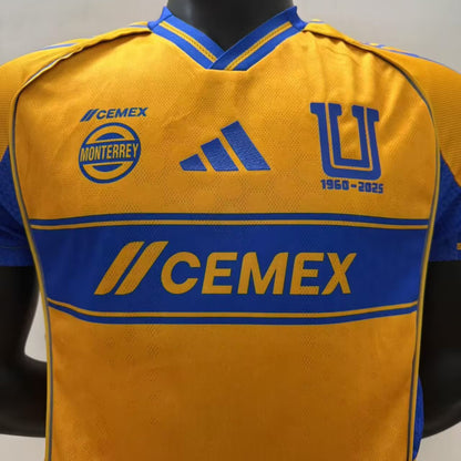 Jersey 2025/26 Tigres Local Manga corta Versión Jugador