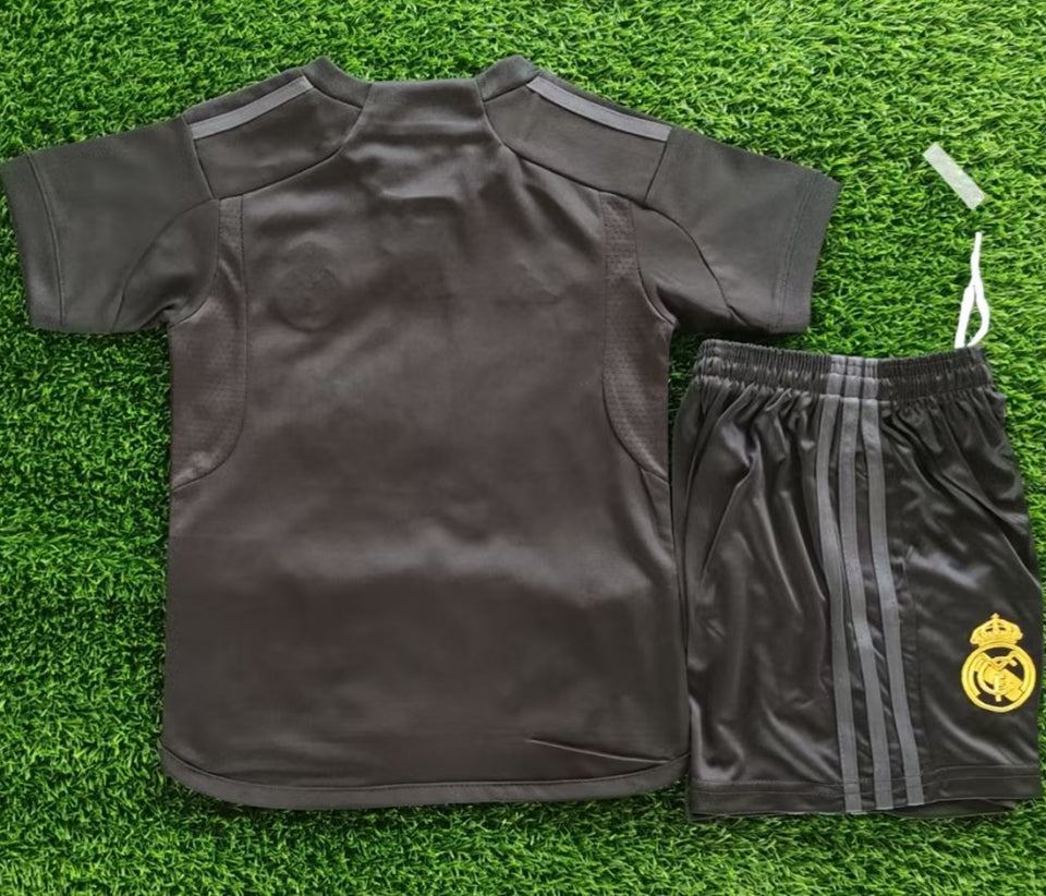 Jersey 2023/24 Real Madrid Tercero Manga corta Niño