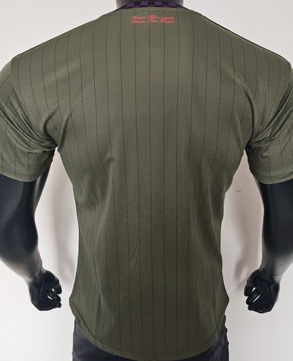 Jersey 2025/26 Bayern Munich Especial Manga corta Versión Jugador Retro