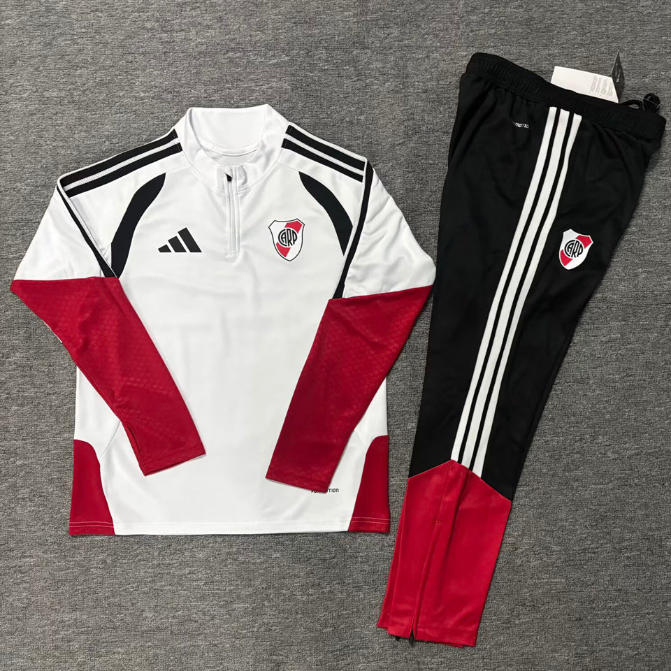 conjunto entrenamiento 2026/27 river plate