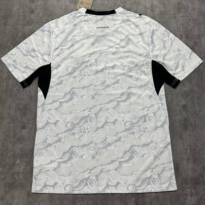 2026/27 New Zealand Especial Versión Fan Selecciones