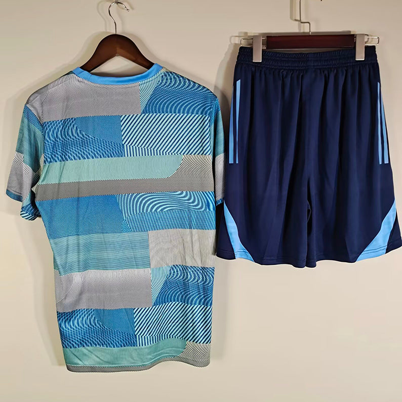 conjunto entrenamiento 2025/26 real madrid