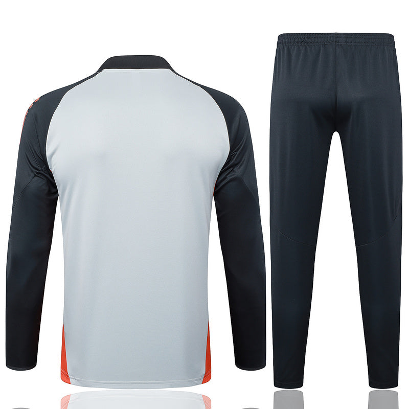 conjunto entrenamiento 2025/26 benfica