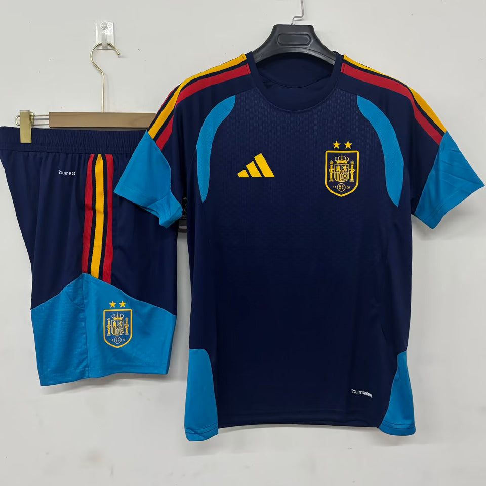 conjunto entrenamiento 2026/27 españa