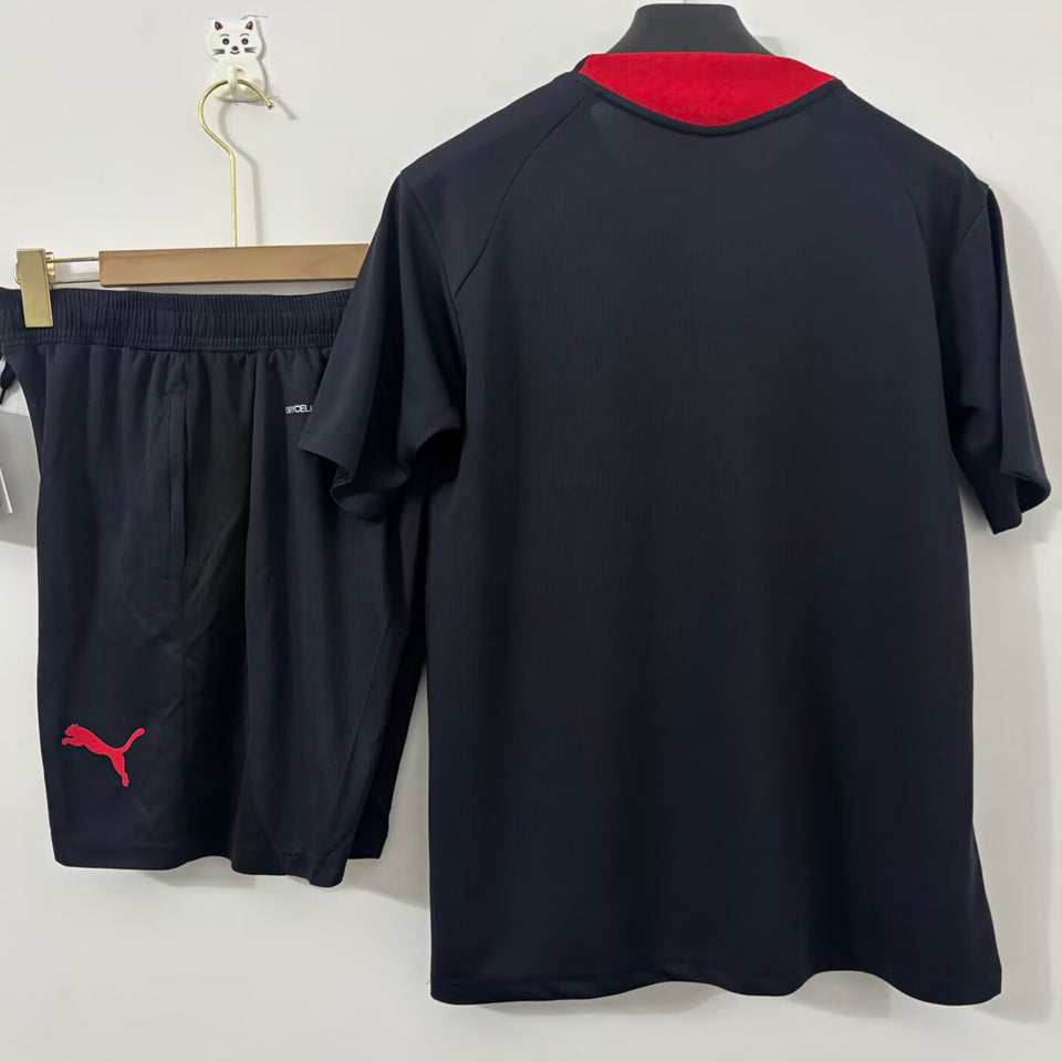 conjunto entrenamiento 2026/27 ac milan