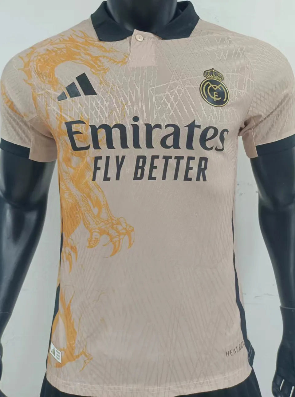 Jersey 2024/25 Real Madrid Especial Manga corta Versión Jugador