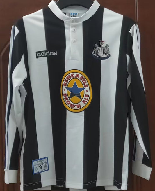 Jersey 1995/97 Newcastle Local Manga larga Versión Fan Retro