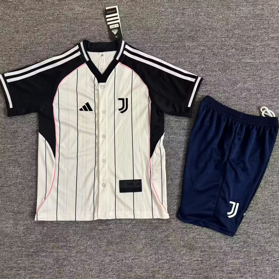 Jersey 2025/26 Juventus Especial Manga corta Niño