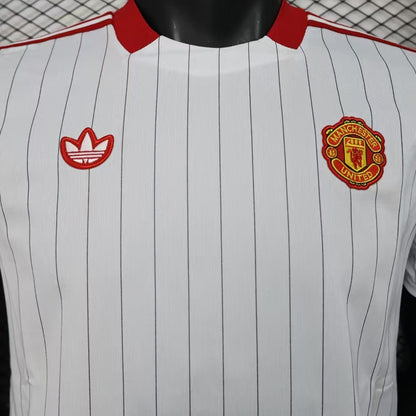 Jersey 2025/26 Manchester United Especial Manga corta Versión Jugador Retro