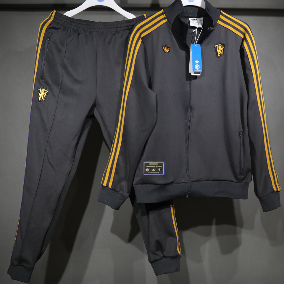 Conjunto Casual 2025/26 Manchester United Retro