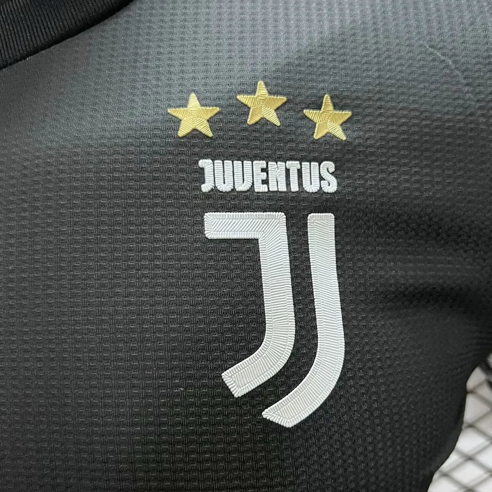 Jersey 2019/20 Juventus Local Manga corta Versión Jugador Retro