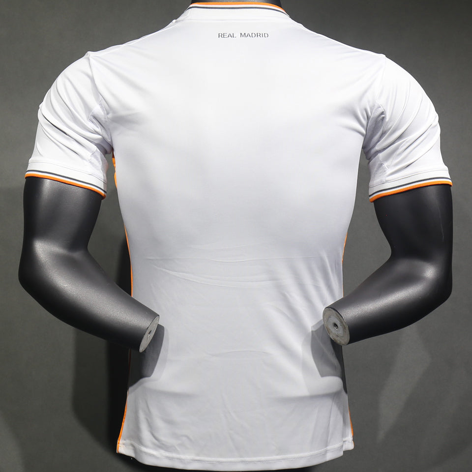 Jersey 2013/14 Real Madrid Local Manga corta Versión Jugador Retro