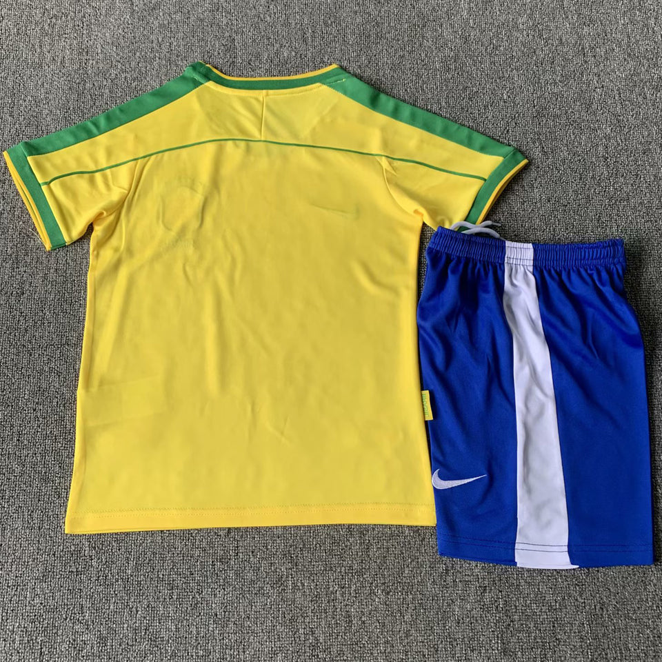 1998 Brasil Local Niño Selecciones Retro