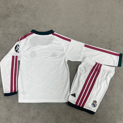 Jersey 2026/27 Real Madrid Local Manga larga Niño