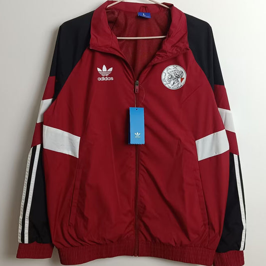 Rompeviento 2025 AJAX