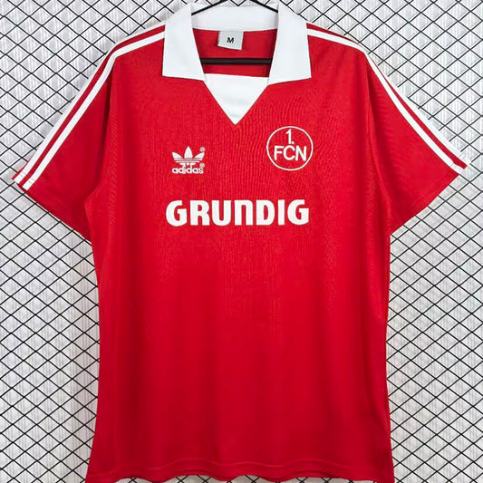 Jersey 1977/1980 1. FC Nurnberg Local Manga corta Versión Fan Retro