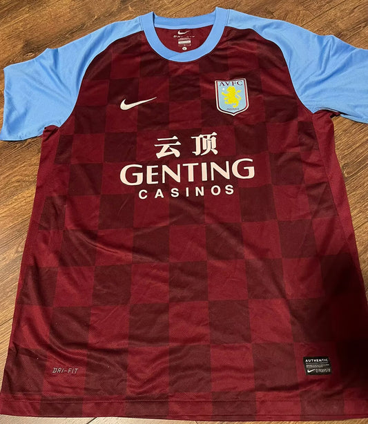 Jersey 2011/12 Aston Villa Local Manga corta Versión Fan Retro