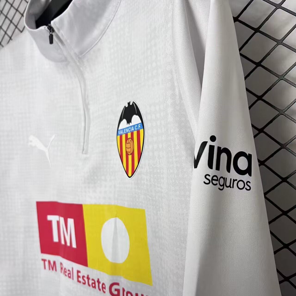 conjunto entrenamiento 2026 valencia