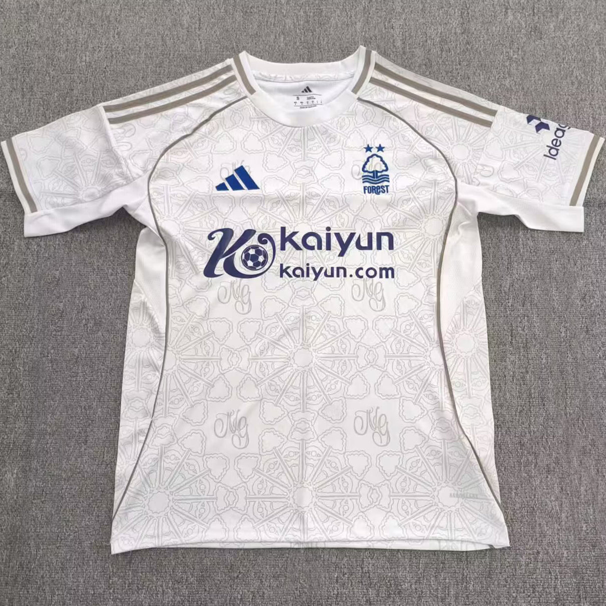 Jersey 2025/26 Nottingham Forest Visitante Manga corta Versión Fan