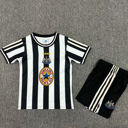 Jersey 1997/99 Newcastle Local Manga corta Niño Retro