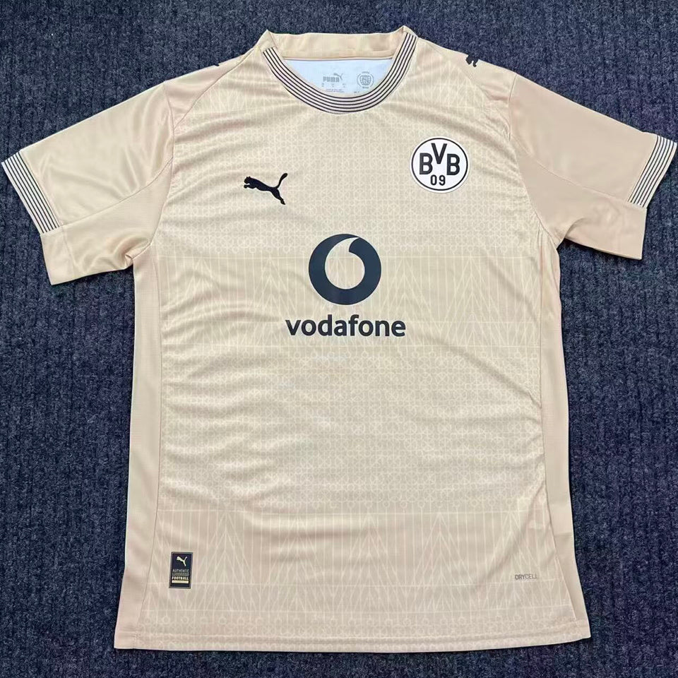 jersey 2026/27 borussia dortmund especial manga corta versión fan