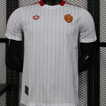 Jersey 2025/26 Manchester United Especial Manga corta Versión Jugador Retro