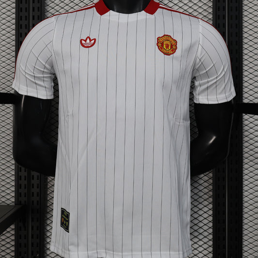 Jersey 2025/26 Manchester United Especial Manga corta Versión Jugador Retro