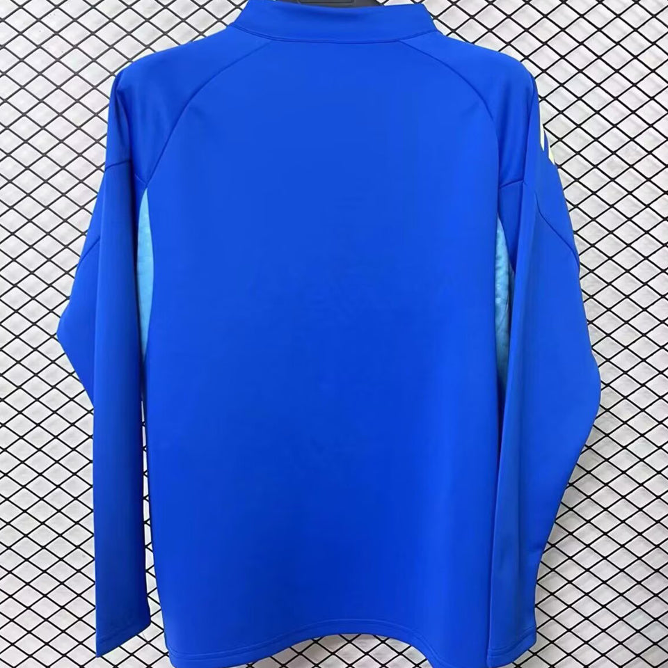 conjunto entrenamiento 2026 real oviedo