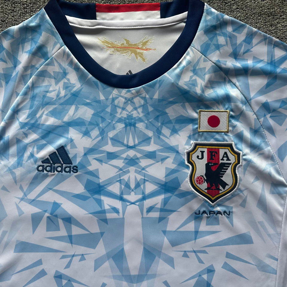 2016/17 japon visitante versión fan selecciones retro