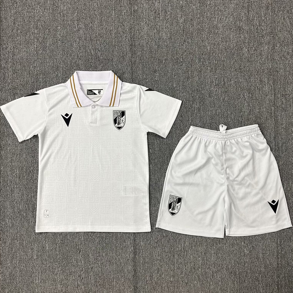 Jersey 2024/25 Vitoria Guimaraes Local Manga corta Niño