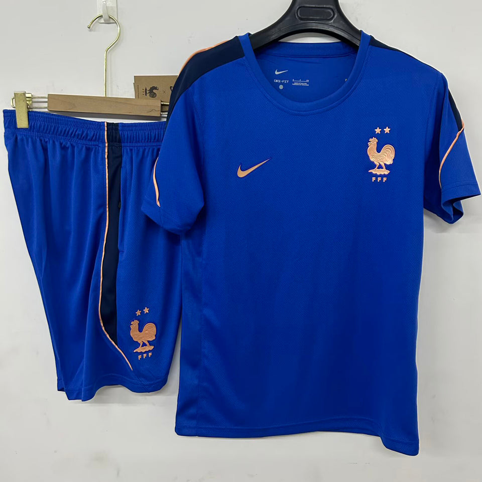 conjunto entrenamiento 2026/27 francia