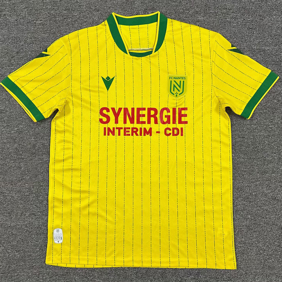 jersey 2025/26 nantes local manga corta versión fan