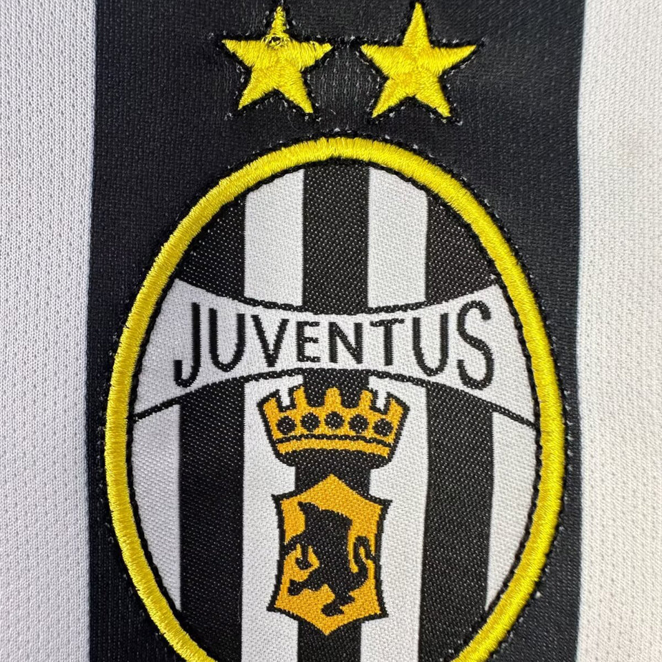 Jersey 2002/03 Juventus Local Manga larga Versión Fan Retro