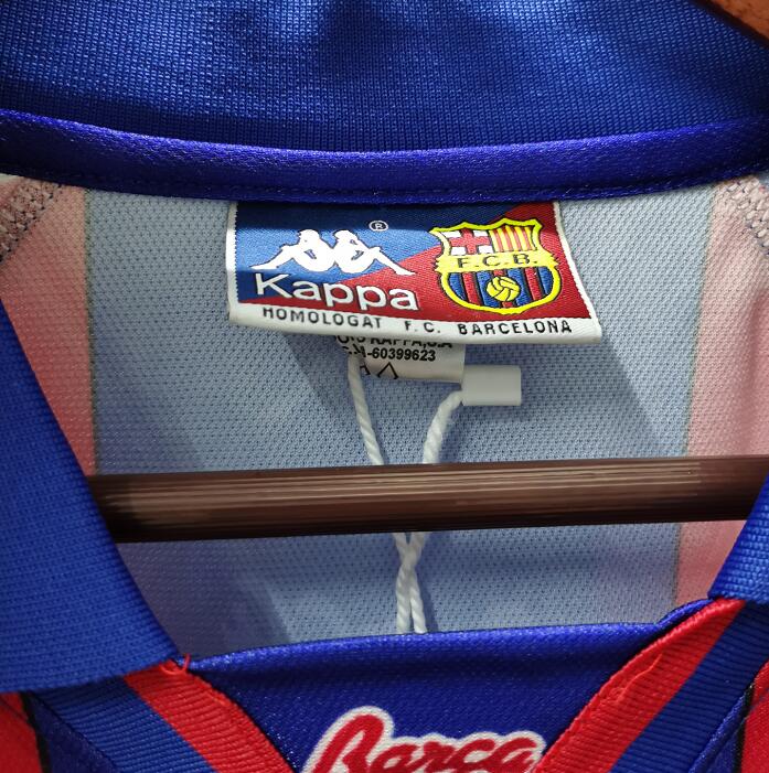 Jersey 1996/97 Barcelona Local Manga larga Versión Fan Retro