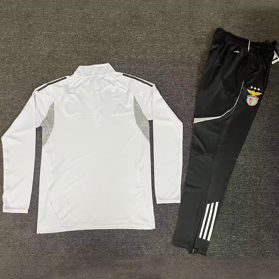 conjunto entrenamiento 2026 benfica