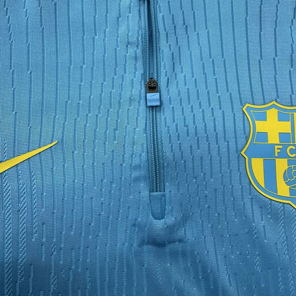 conjunto entrenamiento 2026/27 barcelona