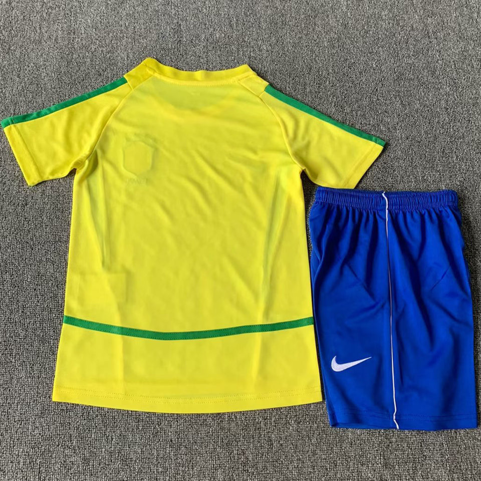 2002 Brasil Local Niño Selecciones Retro