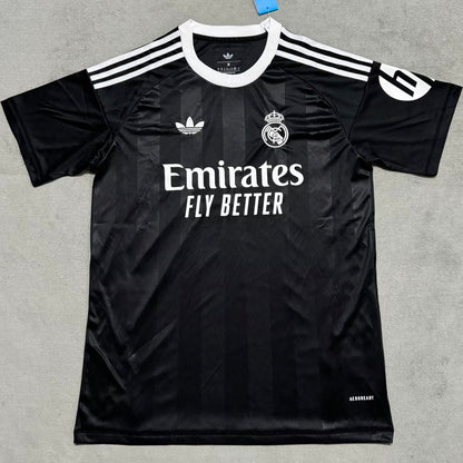 Jersey 2025/26 Real Madrid Especial Manga corta Versión Fan