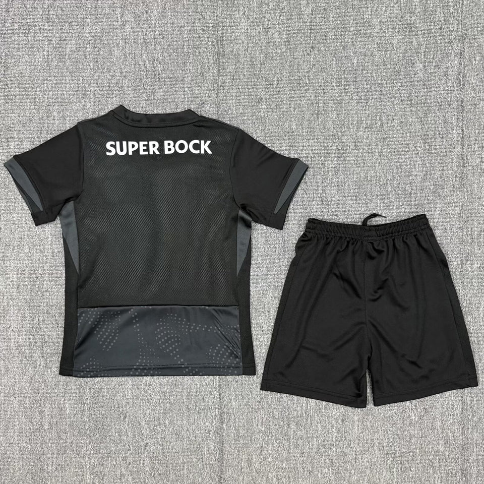 jersey 2025/26 sporting lisbon visitante manga corta niño