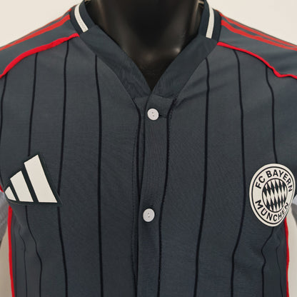 Jersey 2025/26 Bayern Munich Especial Manga corta Versión Jugador