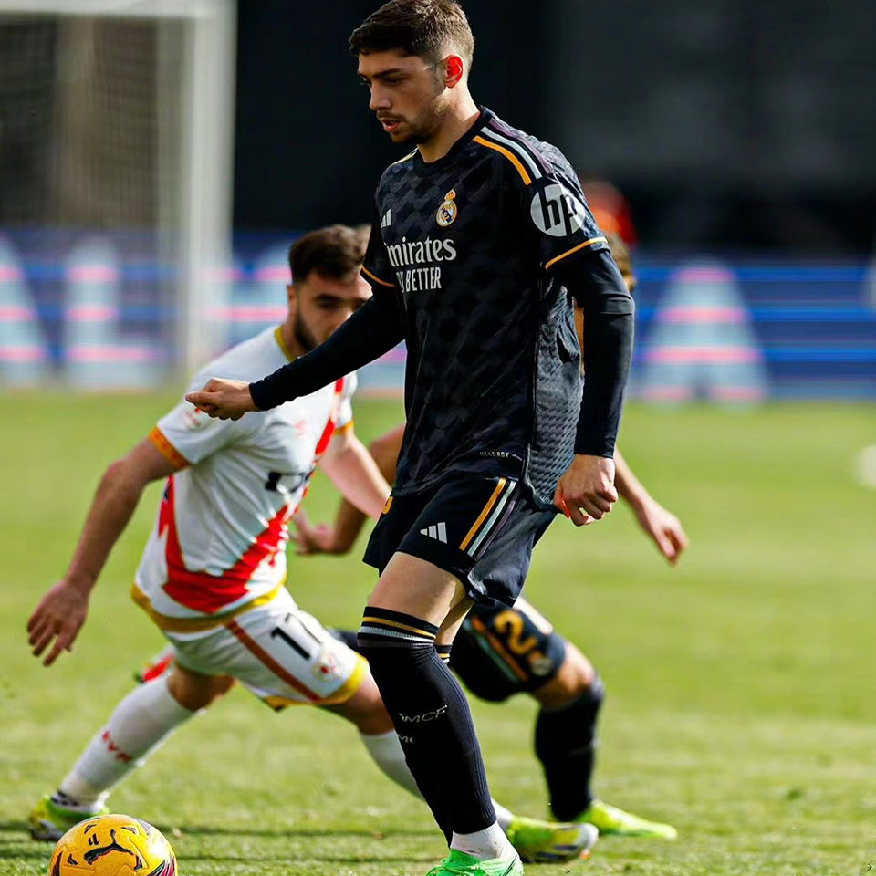 jersey 2023/24 real madrid visitante manga corta versión fan