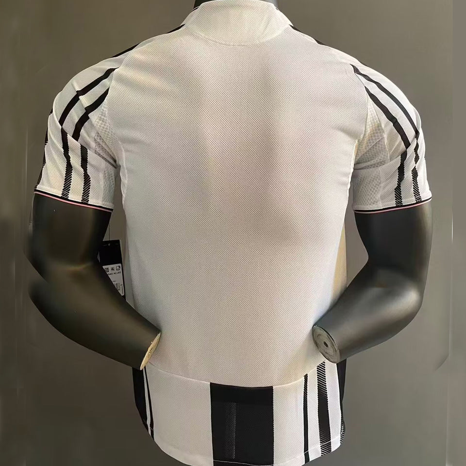 Jersey 2025/26 Juventus Local Manga corta Versión Jugador