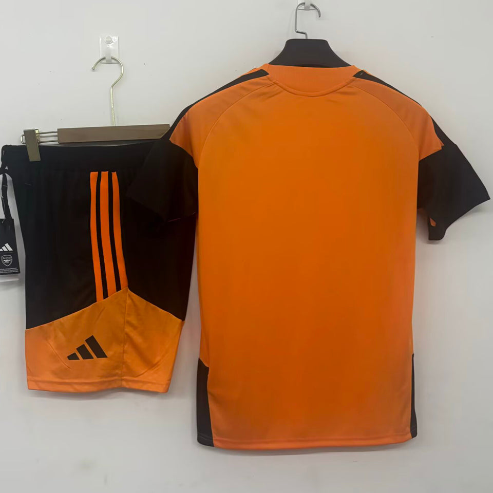 conjunto entrenamiento 2026/27 arsenal